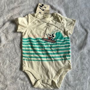 NWT Baby Gap x Disney Short Sleeve Mickey Surfing Onesie Size 6-12 months
